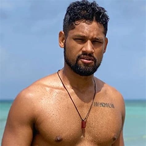 Damian Moreno Has Been Working Out That Smooth Body Of His And His Sex