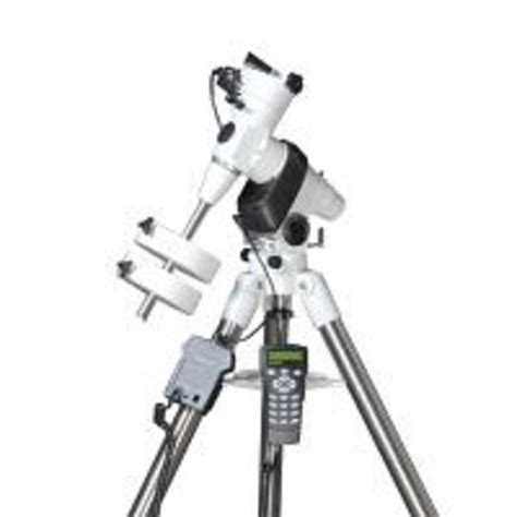 Skywatcher Maksutov Teleskop MC 150 1800 SkyMax NEQ 5 Pro SynScan GoTo