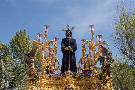 Jesús cautivo hermandad de Santa Genoveva semana santa de Sevilla