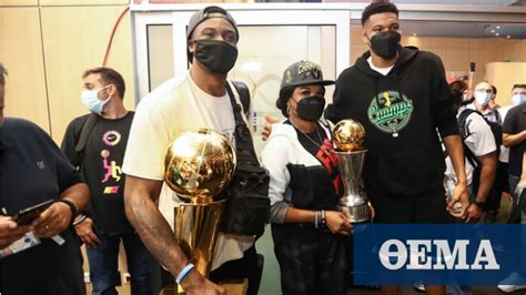 Giannis And Thanasis Antetokounmpo In Athens With The Nba Trophy Photos