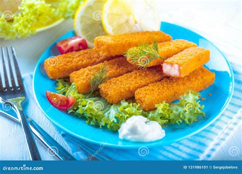 Fried Fish Sticks Fish Fingers Stock Image Image Of Lunch Appetizer