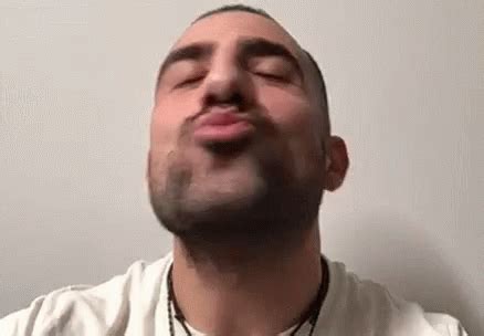 Beijo Kiss Beijo Kiss Kaysar Discover Share GIFs