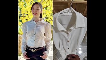 Bắn tinh trùng lên áo dâm XVIDEOS