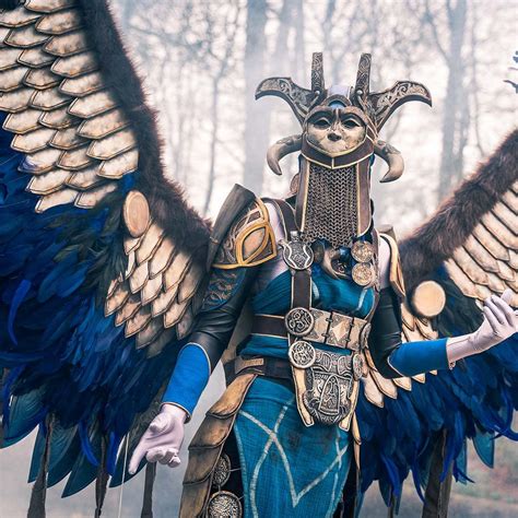 Cosplayer reveals incredible God of War costume