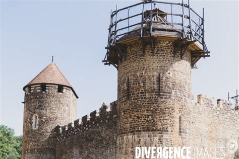 Guedelon La Construction D Un Chateau Fort Par Marif DERUFFI