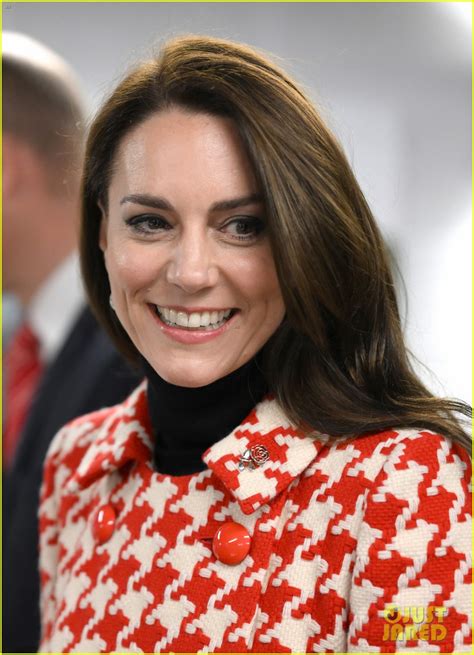 Kate Middleton And Prince William Face Off At Six Nations Rugby Match