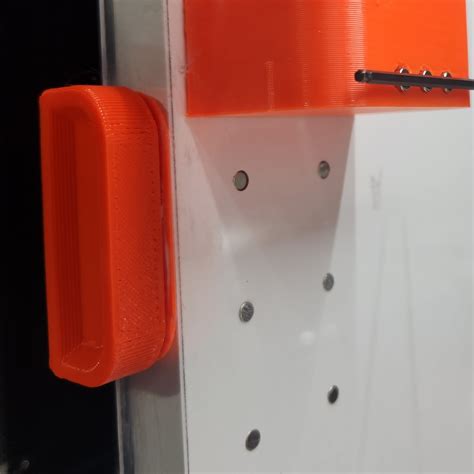 Acryllic Sliding Door Handle by Schaefermakes | Download free STL model