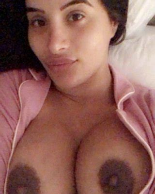 Sexy Uk Indian Sisters Desi Paki Feet Porn Pictures Xxx Photos Sex Images Pictoa