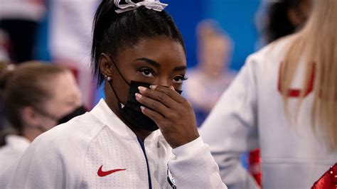 Simone Biles Deserves Gold for Addressing Mental Health