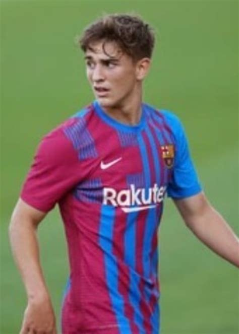 Gavi (Soccer Player) Height, Weight, Age, Family, Facts, Biography