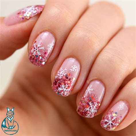 Glitter Gradient Snowflake Nail Art -- Born Pretty Review -- | Nailzini: A Nail Art Blog