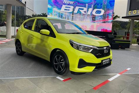 Foto Model Facelift Meluncur Honda Brio RS Urbanite Setop Produksi