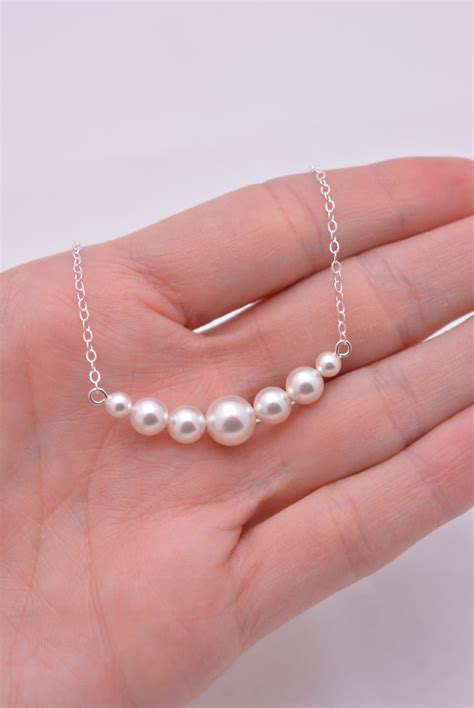 Set Of 6 Pearl Necklaces 6 Bridesmaid Pearl Necklaces 925 Etsy