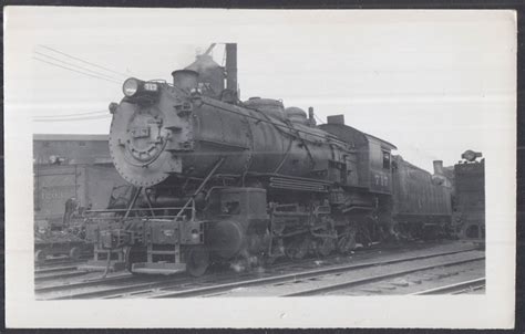 Western Maryland RR H-7a 2-8-0 steam locomotive #717 photo Hagerstown 1948