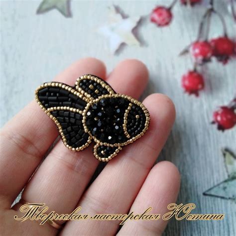 Брошь рыбка мини #тм_юстина | Бисерные украшения, Модели веревочных ...