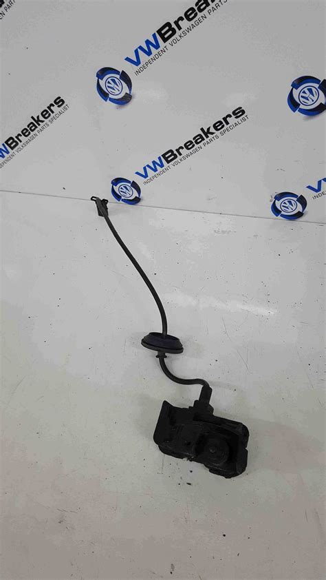 Volkswagen Polo C Fuel Flap Motor Solenoid Actuator