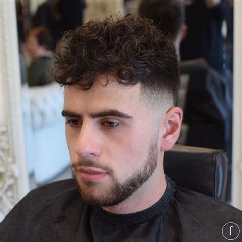 Bonne Coupe De Cheveux Pour Les Hommes Cheveux Masculins Curly Hair Men Haircuts For Men