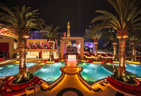 21 Best Things to Do in Las Vegas, According to a Local Expert | Las