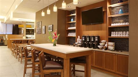 Hotel Photos | Hyatt Place Flushing/LaGuardia Airport