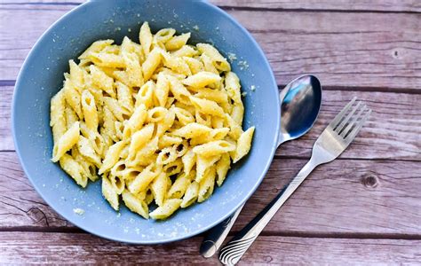 Ricetta Pasta Burro E Parmigiano Il Club Delle Ricette