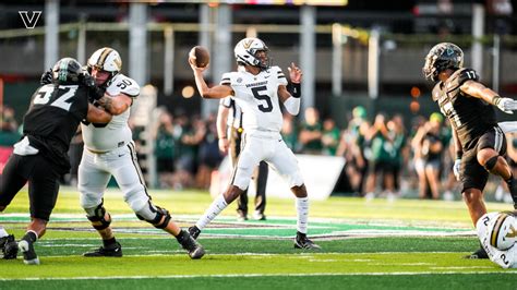 Vanderbilt Annihilates Hawaii Scores Most Points In A Game Since