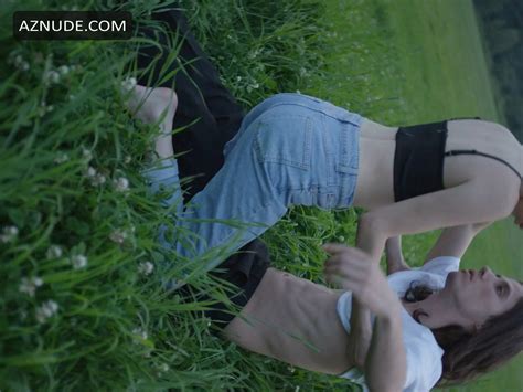 LAURENCE FOURNIER Nude AZNude