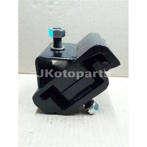 Jual Engine Mounting Fuso 6d22 6d24 6d40 Fv418 Shopee Indonesia