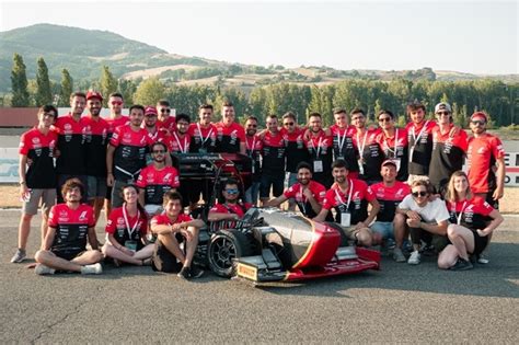 ARCHIVIO POLIFLASH Una Stagione Intensa Per Il Team Squadra Corse