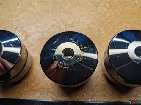 Set Of Isoacoustics Gaia Iii Speaker Isolation Feet Photo