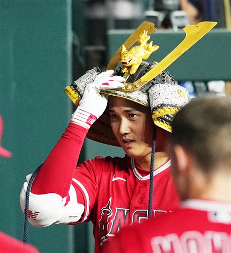 大谷翔平ヘルメットぬげても3試合ぶり42号！第1打席で中堅へ運ぶ先制ソロ チーム勝利／詳細 Mlbライブ速報写真ニュース 日刊スポーツ