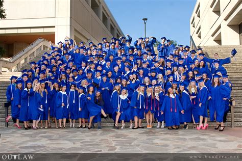 Photos: Bandera High School Graduation Ceremony 2012 - Bandera.net