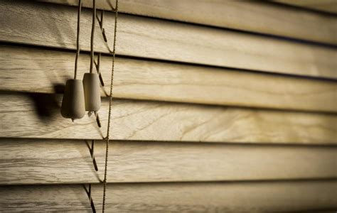 Venecianas De Madera Gravent Cortinas Y Toldos A Medida