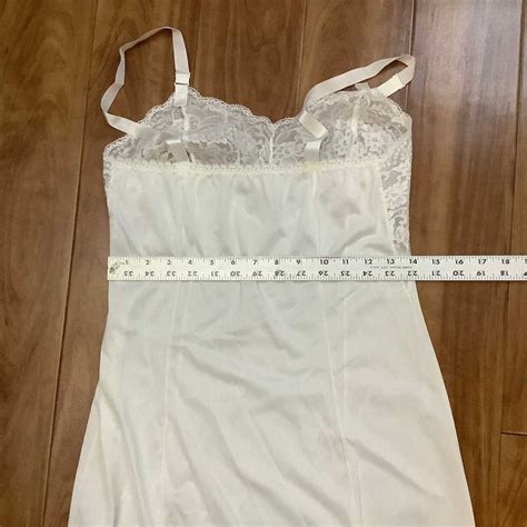 Unlisted Wondermaid 1980s Ivory Full Slip Size 34 Ny Gem