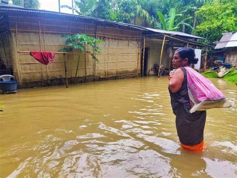 Assam Floods Nearly 38 000 People In 13 Districts Affected Lakhimpur