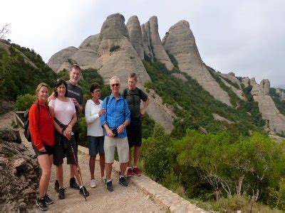 Las Mejores Excursiones De Senderismo En Montserrat De