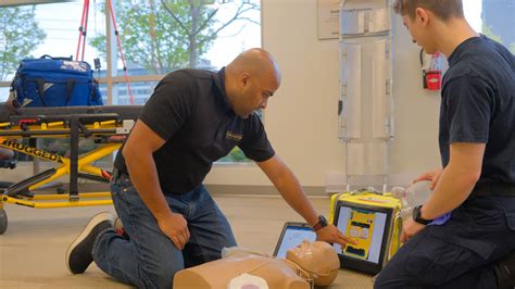 Emergency First Aid And Cpr Aed Mississauga Brampton Toronto Para