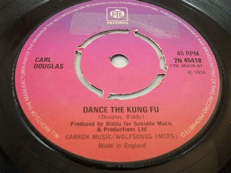 Carl Douglas Dance The Kung Fu 7 Inch Single Top Hat Records