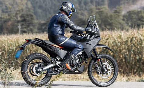 KTM 390 Adventure 2025 primeras imágenes y datos de la nueva generación