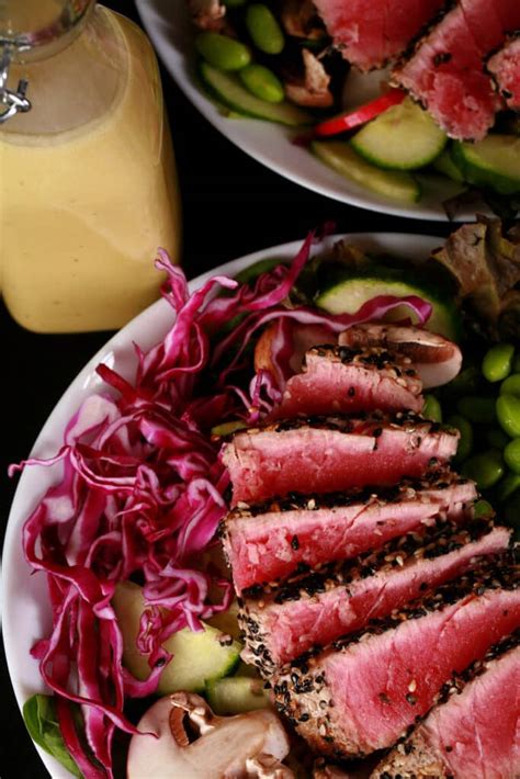 Seared Tuna Salad & Creamy Wasabi Vinaigrette - Low Carb Hoser