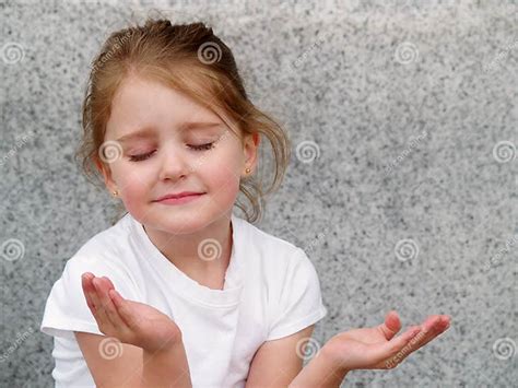 Girl Praying Stock Image Image Of Praying People Praise 3914913