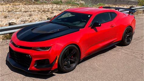 Camaro Zl1 1le Details And Curves Youtube