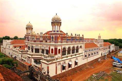 The Magnificient Mansions of Chettinad | Chettinad Architecture