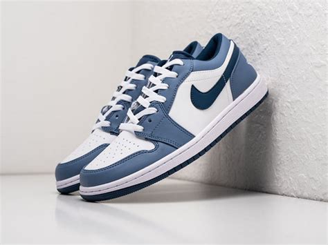 Купить Кроссовки Nike Air Jordan 1 Low (33496) по цене 3375 руб ...
