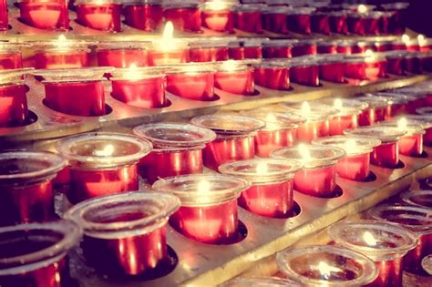 Bougies Dans La Cathédrale De Saint Jacques De Compostelle Galice