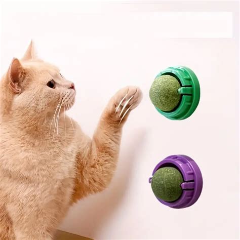 Pawsitively Nippy Catnip Ball For Cats Nicks Pet