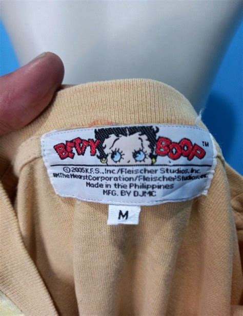 Betty Boop Vintage 2000s Fesyen Wanita Pakaian Wanita Atasan Di