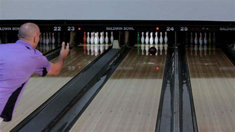 How To Align Your Body To Your Target In Bowling Howcast