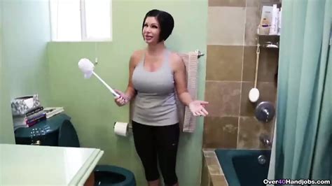 Busty MILF POV Hanjob By Over 40 Handjobs XHamster