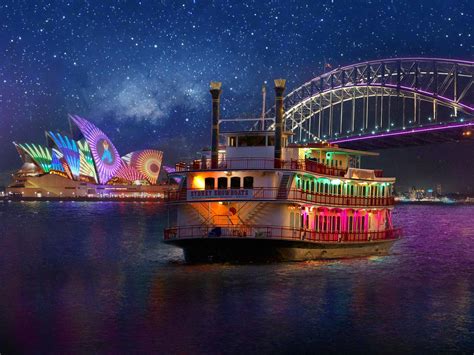 Showboats Vivid Sydney Dinner Cruise | Sydney, Australia - Official ...