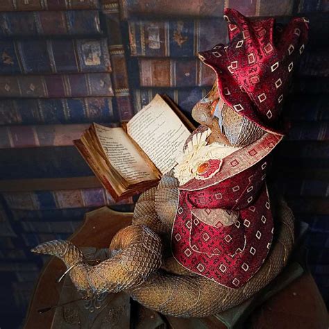 Старинные книги Змея Библиофила